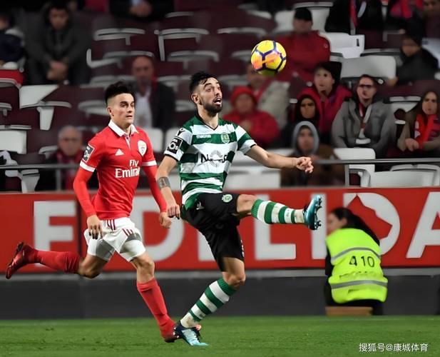 开云平台-包含今晨突围战来临；国际米兰围绕葡超完成体检；压力陡增；训练强度明显提升的词条